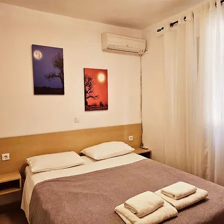 Daire Corfu 22 *