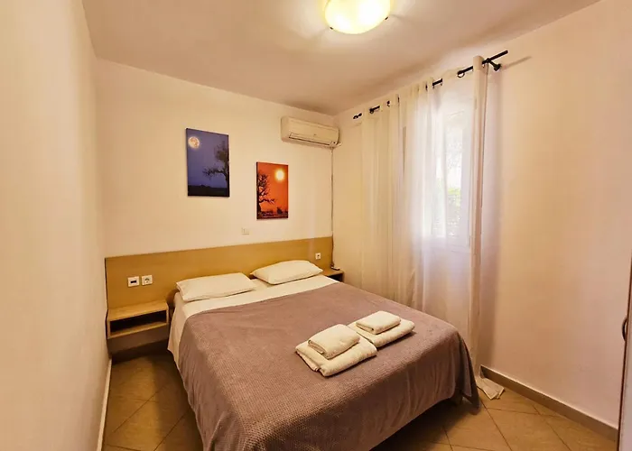 Apartment Corfu 22 *